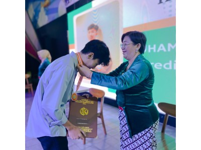 WIsuda Siswa SMA GIKI 3 Surabaya di BALI 11 Mei 2024