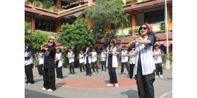 Memperingati HUT RI ke - 80