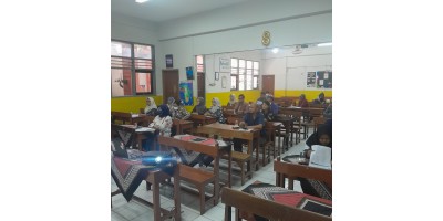 PARENTING SMA GIKI3 SURABAYA